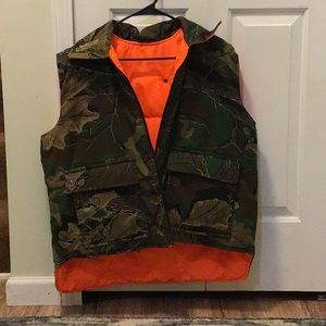 Camo hunting vest